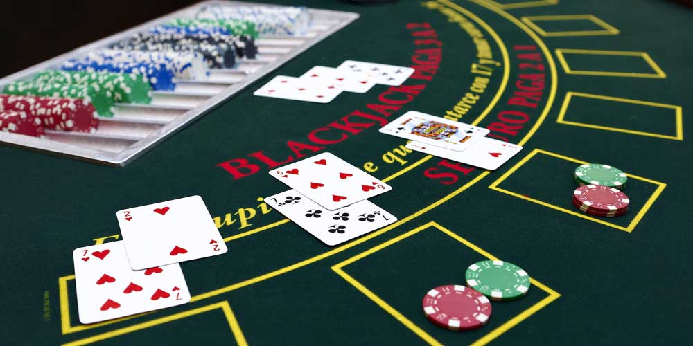 What-Happens-if-Two-Players-Get-21-in-Blackjack_.jpg